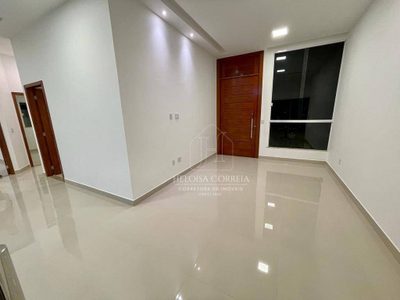 Casa, 3 quartos, 162 m² - Foto 1