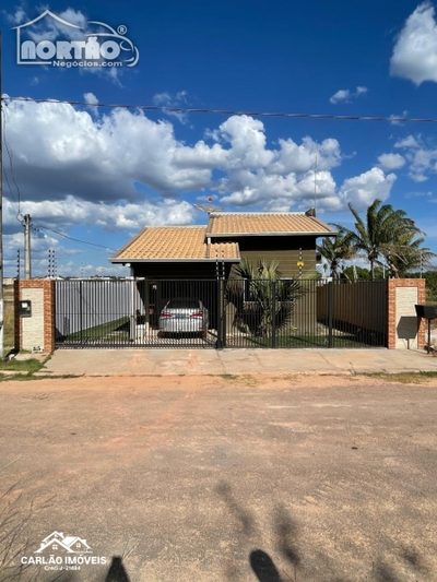 Casa, 3 quartos - Foto 1