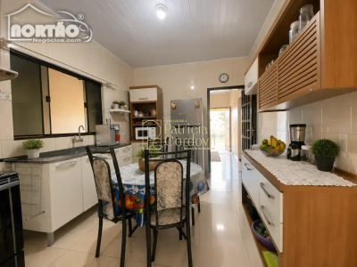 Casa, 3 quartos, 153 m² - Foto 4