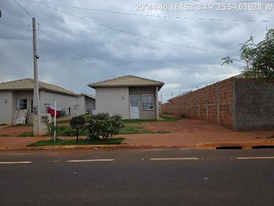 Casa, 2 quartos, 43 m² - Foto 1