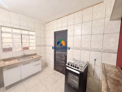 Casa, 2 quartos, 75 m² - Foto 1