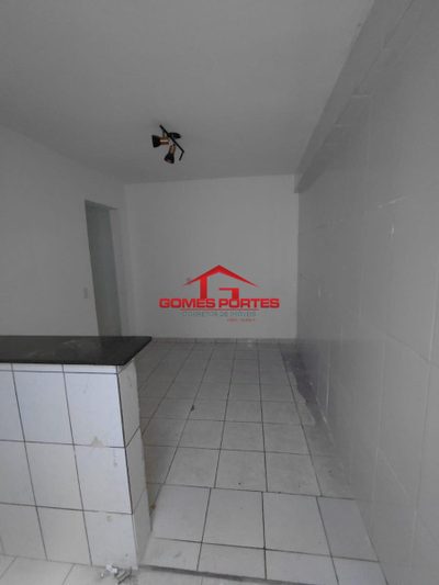 Sobrado, 1 quarto, 30 m² - Foto 1
