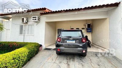 Casa, 4 quartos, 237 m² - Foto 1