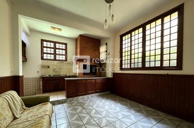 Casa, 3 quartos, 214 m² - Foto 3