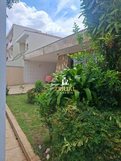 Casa, 3 quartos, 302 m² - Foto 2