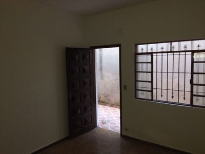 Casa, 3 quartos, 70 m² - Foto 2
