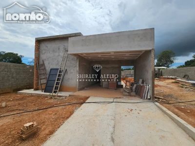 Casa, 2 quartos, 82 m² - Foto 1