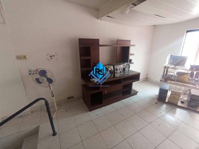 Casa, 2 quartos, 215 m² - Foto 3