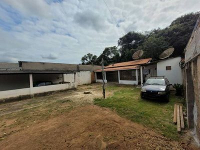 Sítio, 2 quartos, 560 m² - Foto 1
