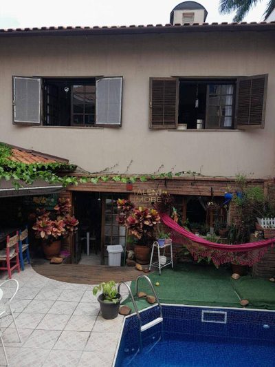 Sobrado, 3 quartos, 176 m² - Foto 3