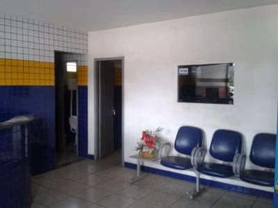 Depósito-Galpão, 1300 m² - Foto 1