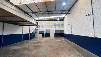 Depósito-Galpão, 220 m² - Foto 2