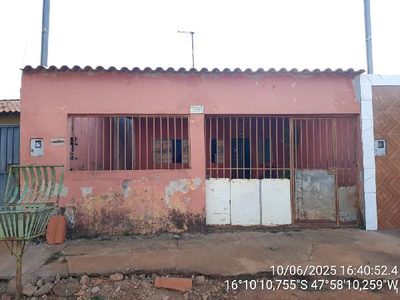 Casa, 2 quartos, 180 m² - Foto 1