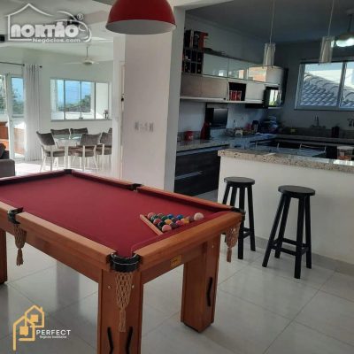 Casa, 4 quartos, 250 m² - Foto 3