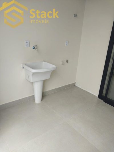 Casa, 3 quartos, 250 m² - Foto 2