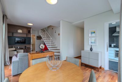 Apartamento, 3 quartos, 133 m² - Foto 1