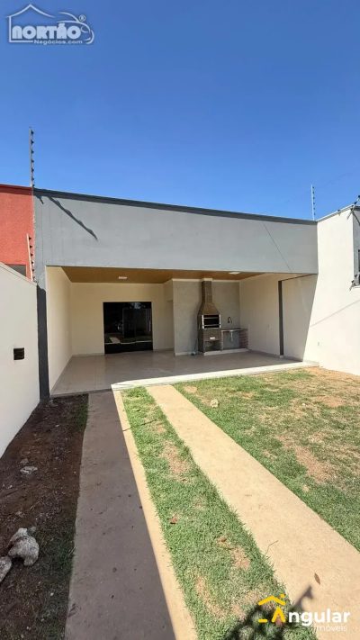 Casa, 3 quartos - Foto 1