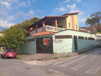 Sobrado, 4 quartos, 219 m² - Foto 1