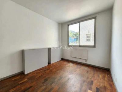 Apartamento, 2 quartos, 75 m² - Foto 4