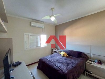 Casa, 5 quartos, 330 m² - Foto 3