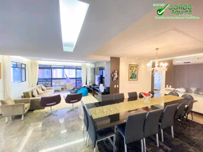 Apartamento, 3 quartos, 196 m² - Foto 1