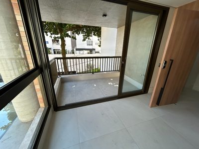 Apartamento, 3 quartos, 107 m² - Foto 2