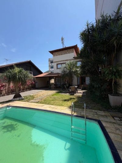 Casa, 4 quartos, 220 m² - Foto 1