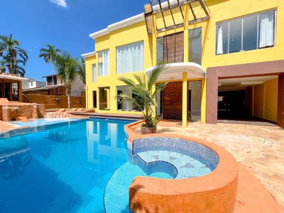 Casa, 5 quartos, 400 m² - Foto 1