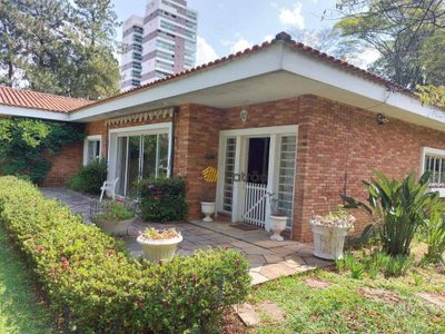 Casa, 3 quartos, 205 m² - Foto 1