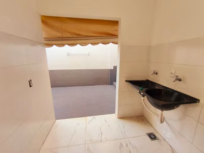 Sobrado, 3 quartos, 304 m² - Foto 1