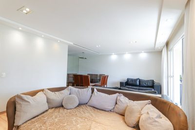 Apartamento, 3 quartos, 139 m² - Foto 2