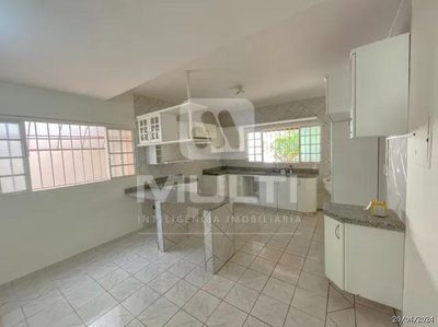 Casa, 3 quartos, 273 m² - Foto 3