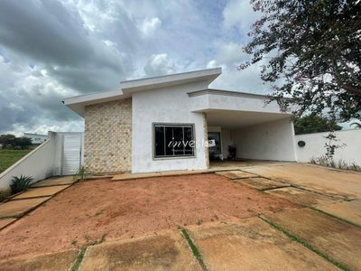 Casa, 4 quartos, 227 m² - Foto 2