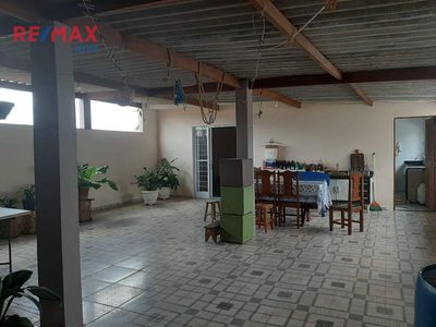 Casa, 2 quartos, 160 m² - Foto 2