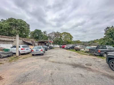 Loteamento e Condomínio, 1612 m² - Foto 1