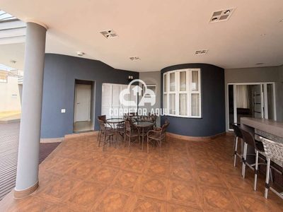 Casa, 4 quartos, 392 m² - Foto 3