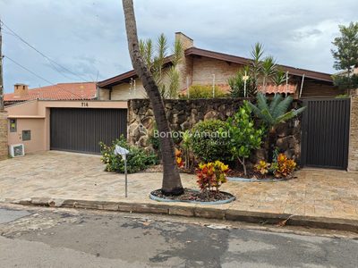 Casa, 4 quartos, 293 m² - Foto 1