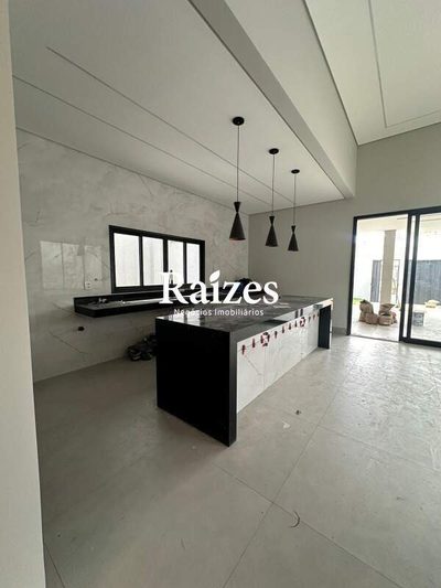 Casa, 3 quartos, 154 m² - Foto 2