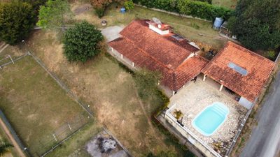 Chácara, 3 quartos, 2700 m² - Foto 2