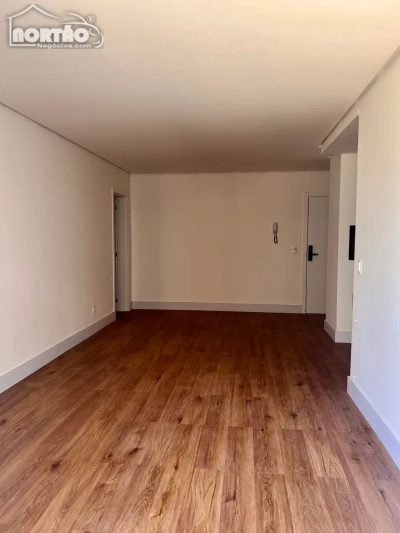 Casa, 2 quartos, 90 m² - Foto 2