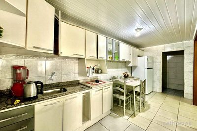 Casa, 3 quartos, 300 m² - Foto 3
