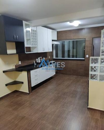 Casa, 3 quartos, 203 m² - Foto 2