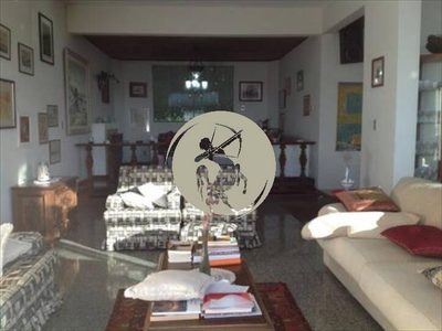 Casa, 6 quartos, 733 m² - Foto 1