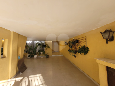 Sobrado, 3 quartos, 212 m² - Foto 2