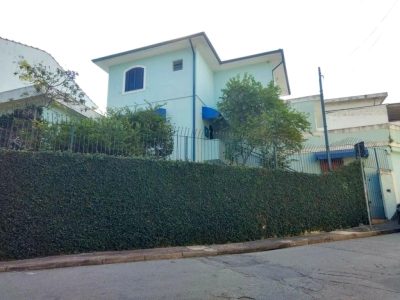 Casa, 3 quartos, 210 m² - Foto 2