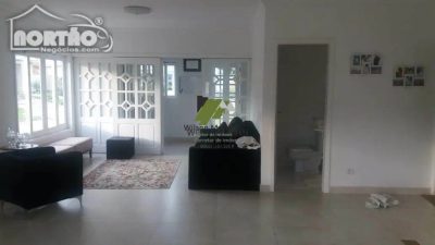 Casa, 6 quartos, 250 m² - Foto 4