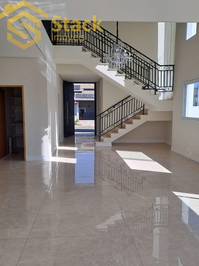 Casa, 4 quartos, 260 m² - Foto 3