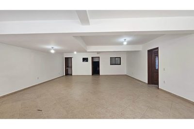 Casa, 4 quartos, 241 m² - Foto 1
