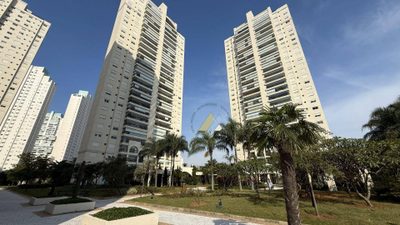 Apartamento, 3 quartos, 178 m² - Foto 2