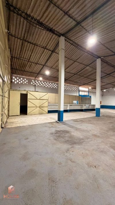 Depósito-Galpão, 558 m² - Foto 5
